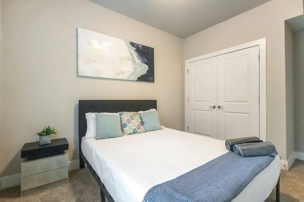 Brand New Build 10 Min- Uptown Villa Charlotte United States