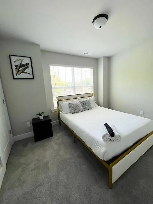 Brand New Build 10 Min- Uptown Villa Charlotte United States