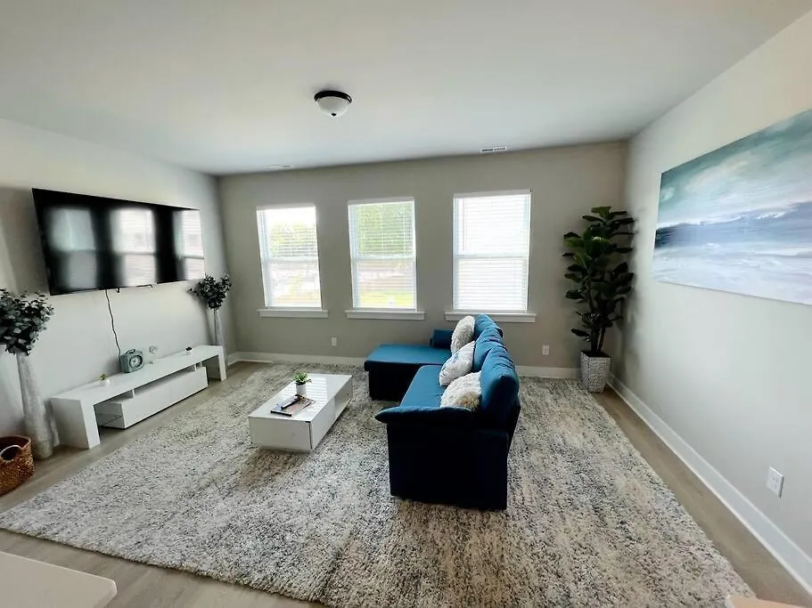 Brand New Build 10 Min- Uptown Villa Charlotte