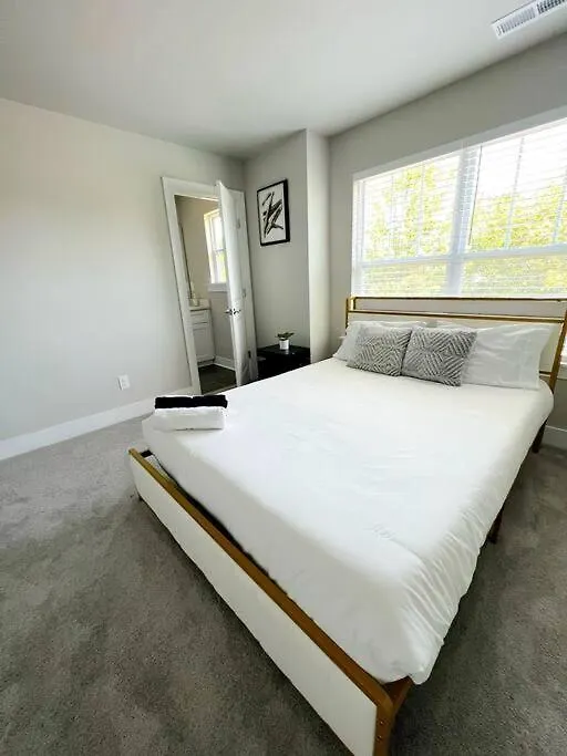 Holiday home Brand New Build 10 Min- Uptown Villa Charlotte United States
